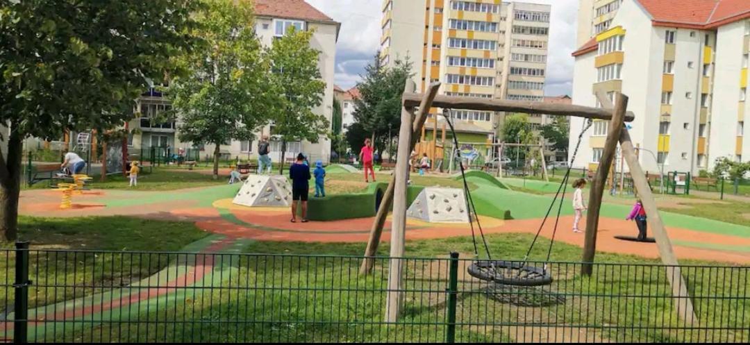 Sweet Home Csíkszereda Kültér fotó